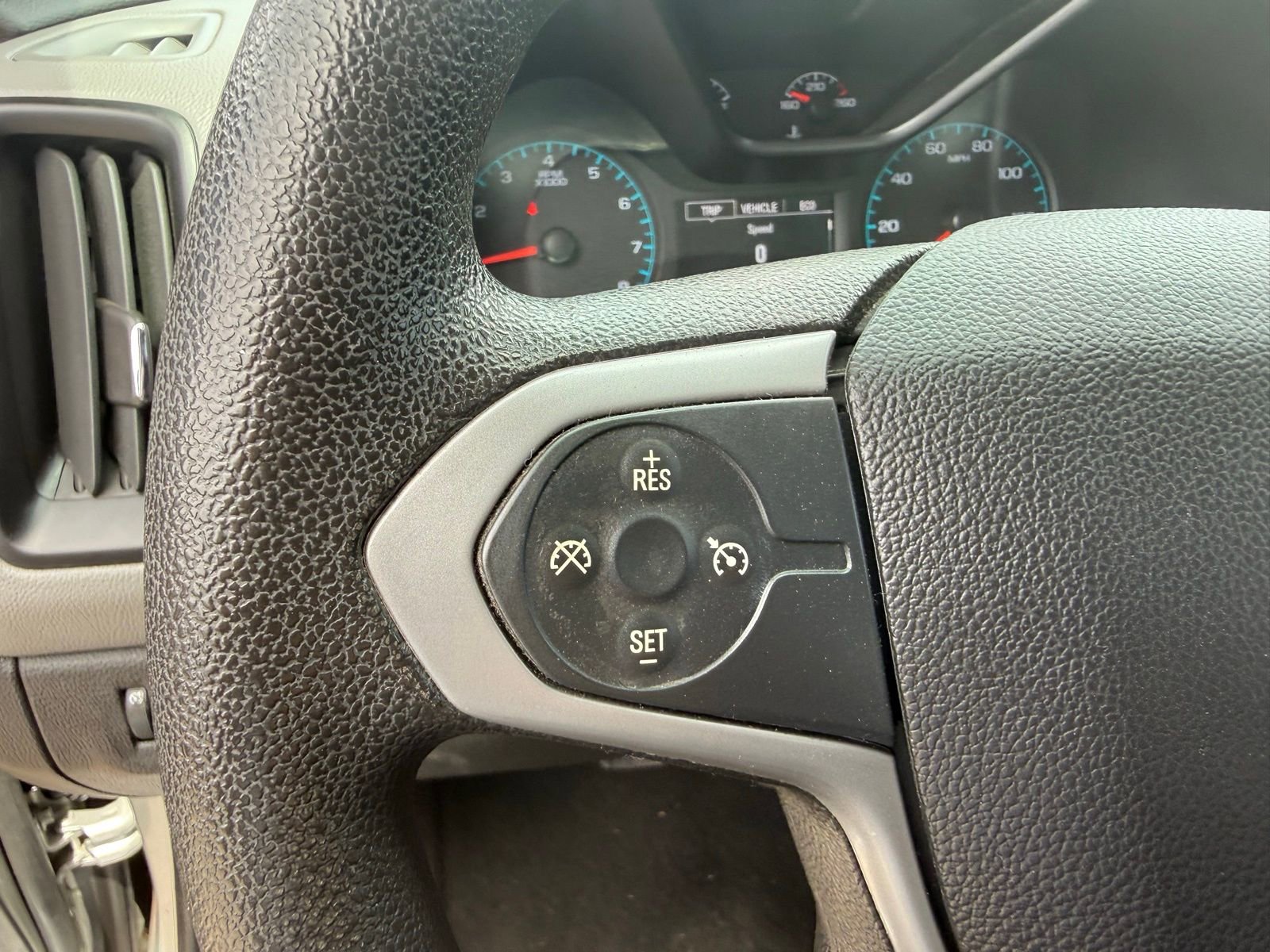 Used 2017 Chevrolet Colorado W/T w/ WT Convenience Package RWD image 18