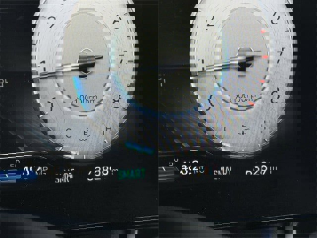 Used 2021 Hyundai Elantra Limited image 15