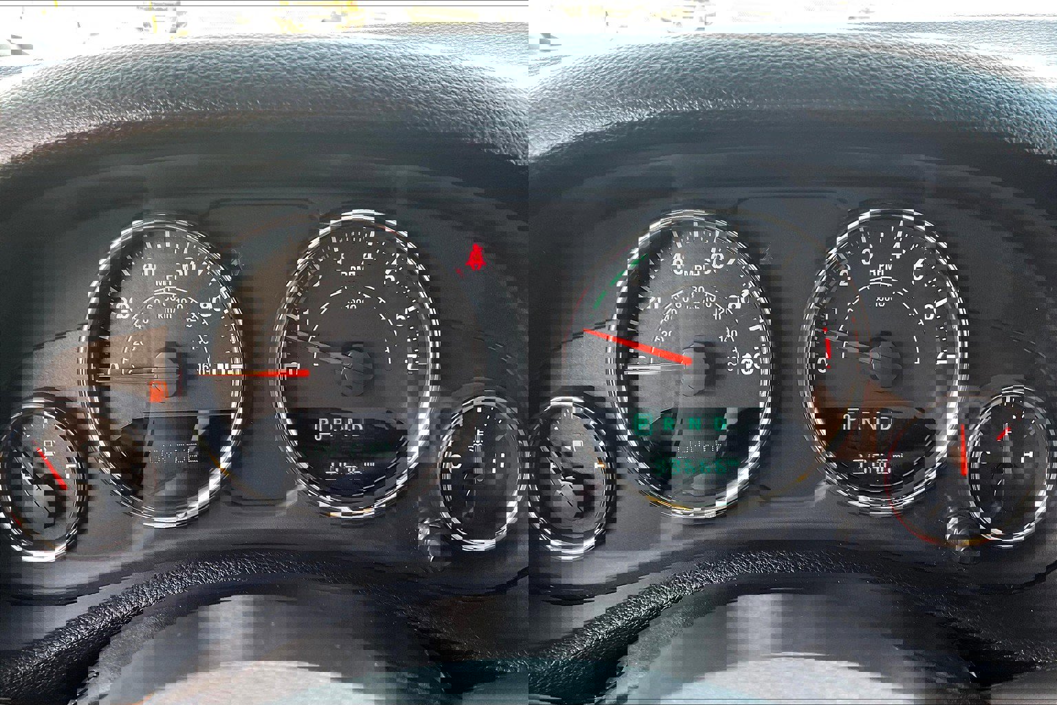 Used 2016 Jeep Wrangler Unlimited Rubicon w/ Connectivity Group image 24