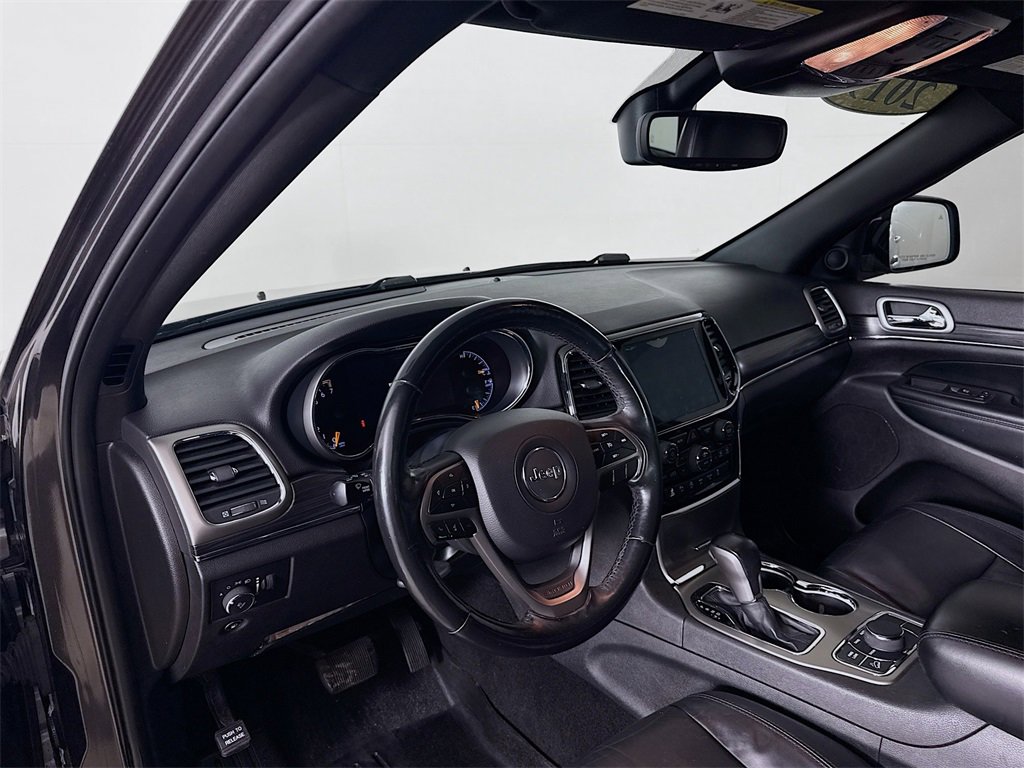 Used 2019 Jeep Grand Cherokee Limited w/ Trailer Tow Group IV image 13