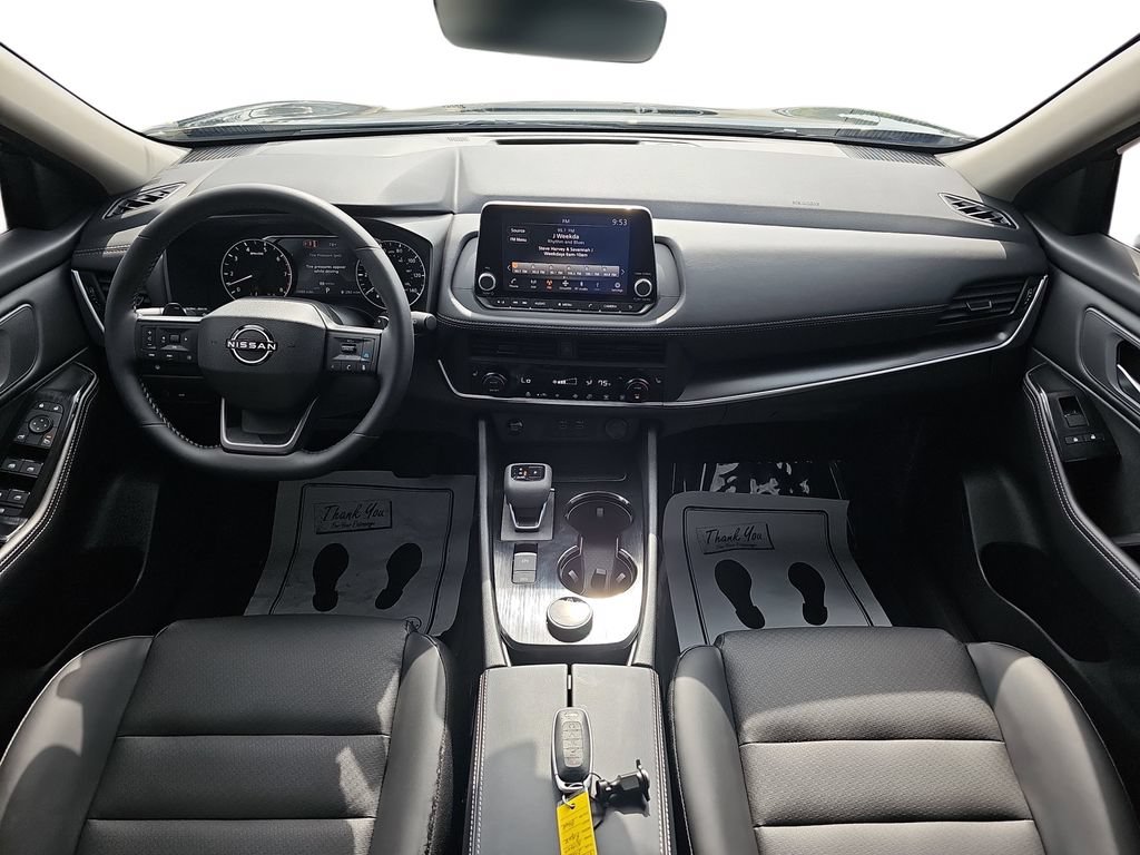 Used 2026 Nissan Rogue Dark Armor AWD/4WD image 13