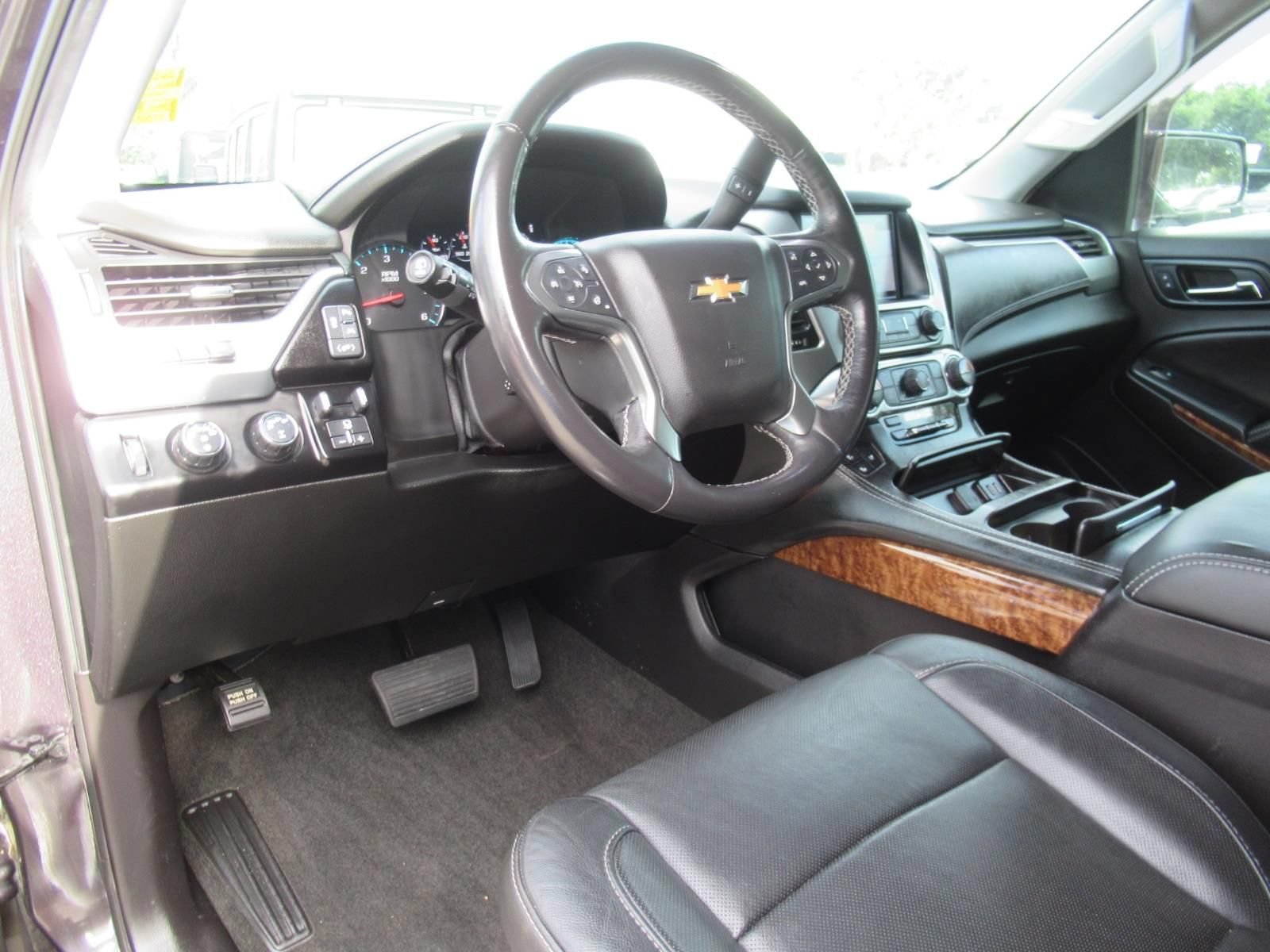 Used 2018 Chevrolet Tahoe Premier AWD/4WD image 21