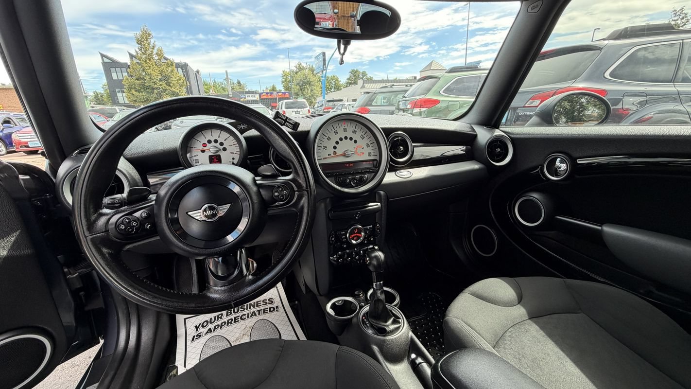 Used 2012 MINI Cooper S FWD image 8
