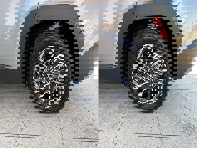 New 2026 Hyundai Tucson Limited image 41