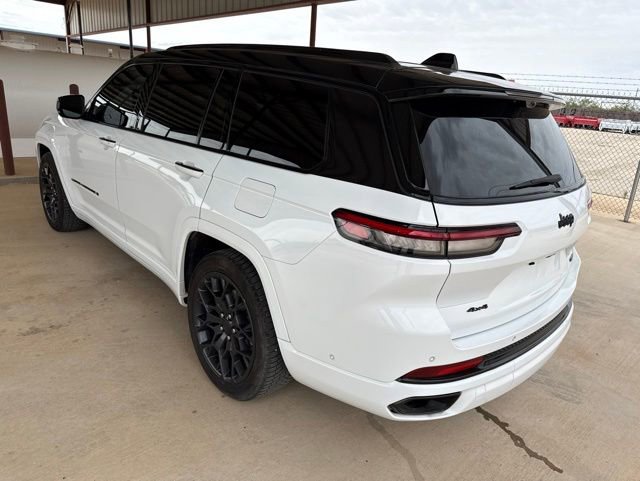 Used 2023 Jeep Grand Cherokee L Summit AWD/4WD image 7