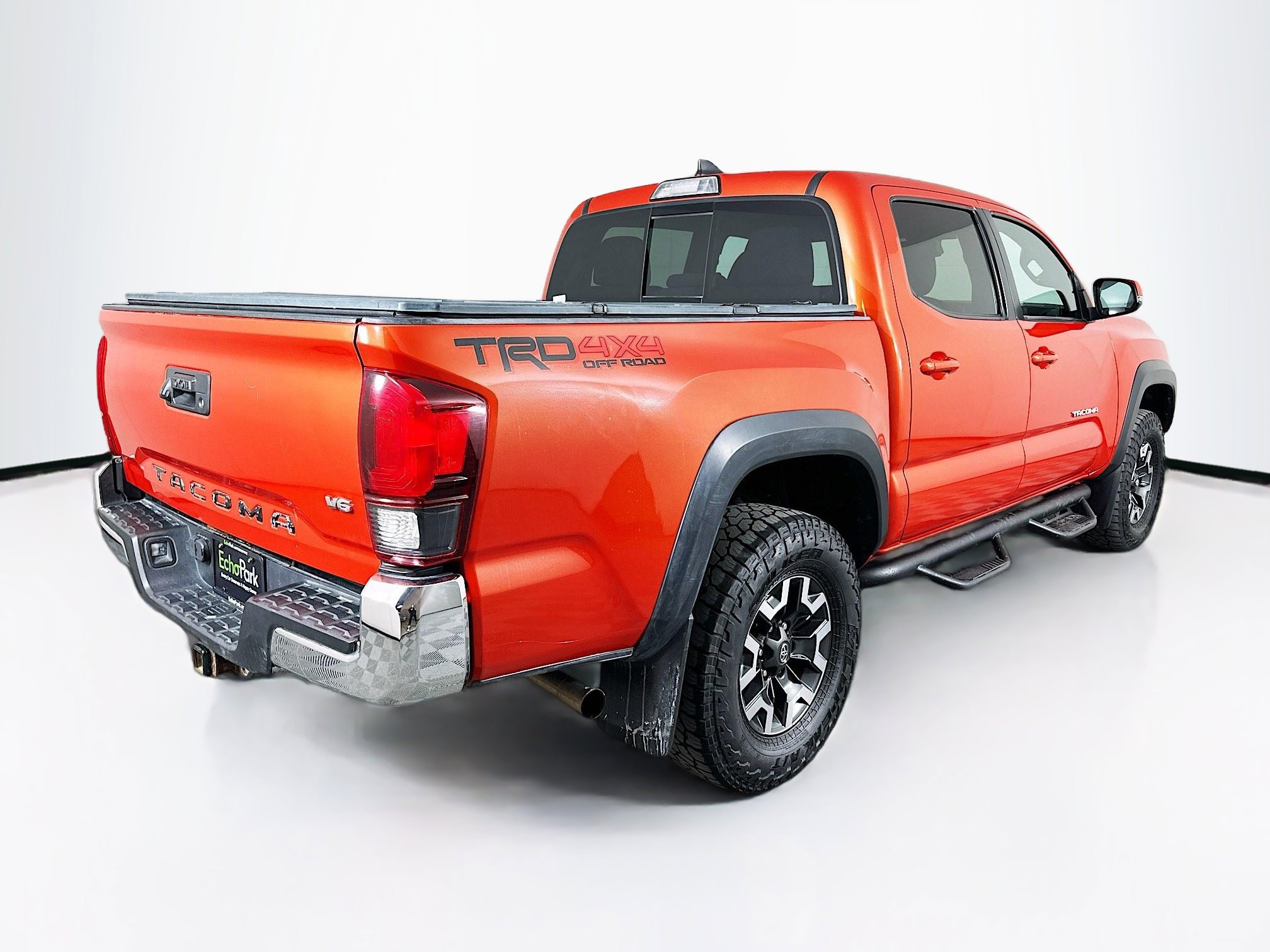 Used 2018 Toyota Tacoma TRD Off-Road image 9