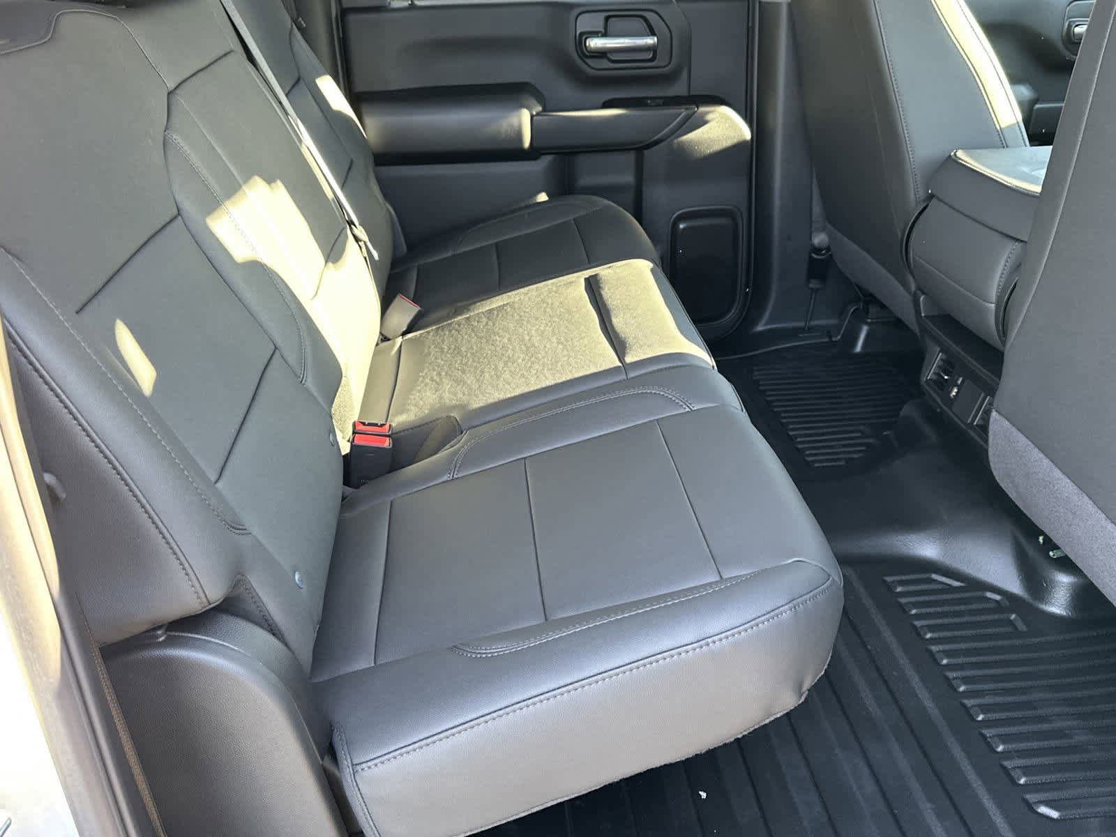 New 2025 GMC Sierra 3500 Pro w/ Convenience Package AWD/4WD image 15
