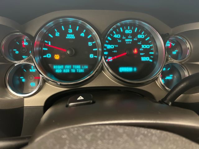 Used 2013 Chevrolet Silverado 2500 LT w/ Interior Plus Package image 13