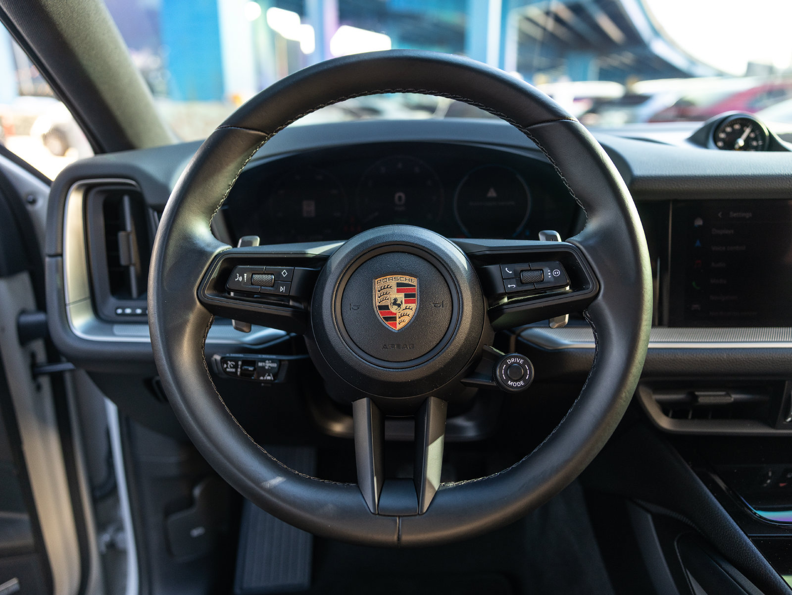 Certified 2024 Porsche Cayenne Coupe AWD/4WD image 6