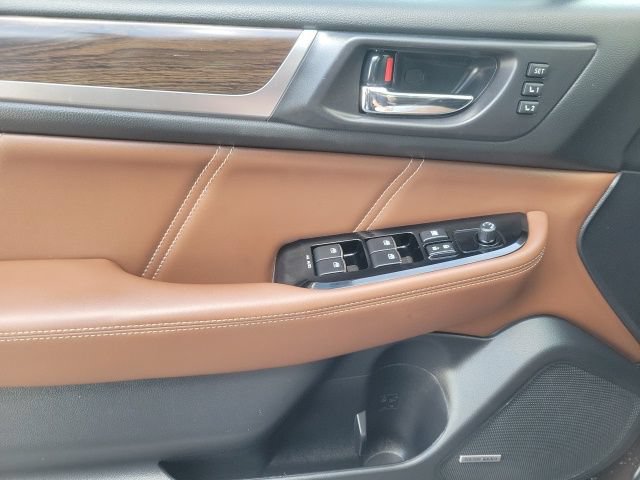 Used 2019 Subaru Outback 2.5i Touring w/ Popular Package #3A AWD/4WD image 18