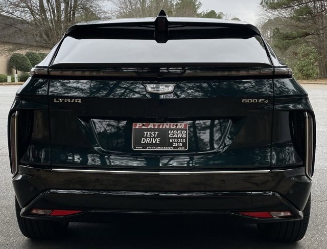 Used 2024 Cadillac Lyriq Luxury image 8