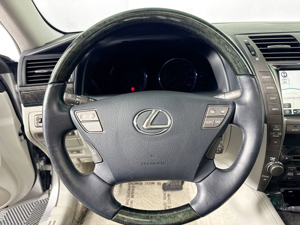 Used 2008 Lexus LS 460 image 11
