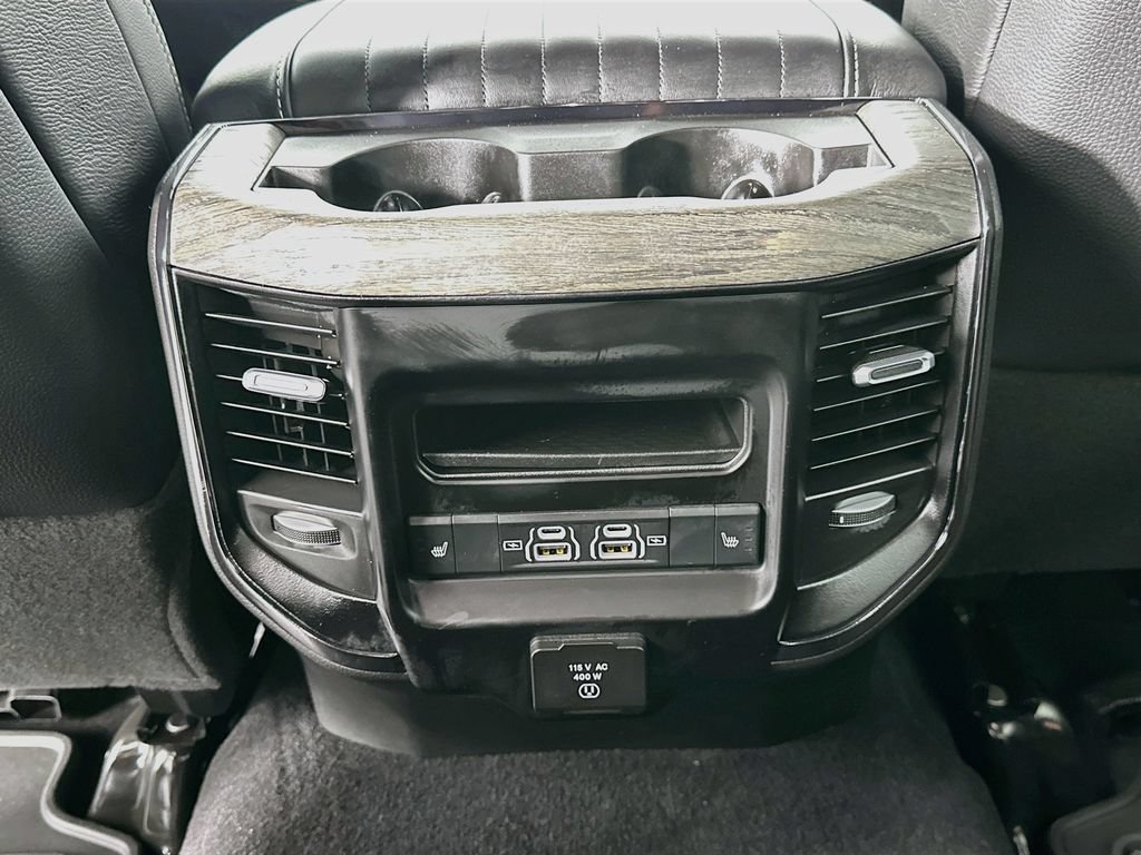 Used 2026 RAM 3500 Limited w/ Towing Technology Group AWD/4WD image 21