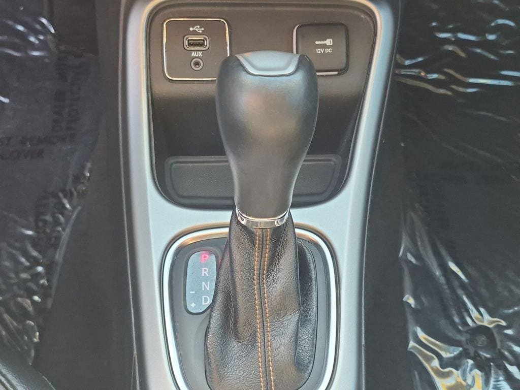 Used 2018 Jeep Compass Latitude w/ Popular Equipment Group FWD image 21