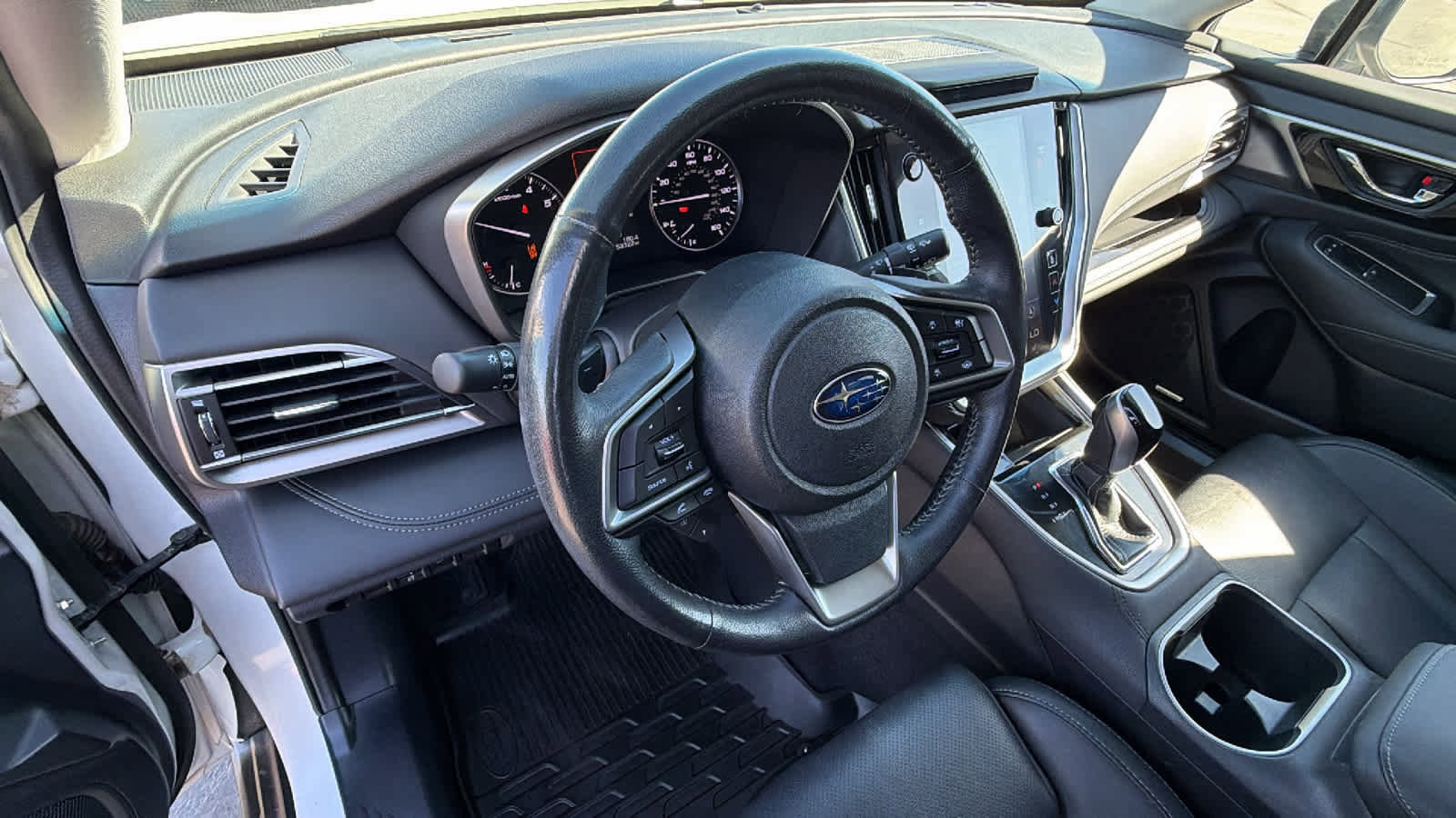 Used 2022 Subaru Outback Limited XT AWD/4WD image 10