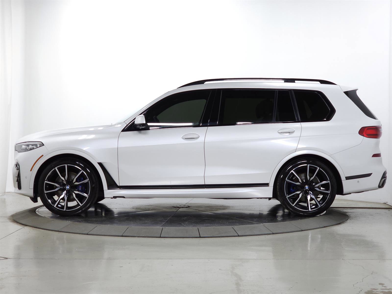 Used 2019 BMW X7 xDrive40i w/ Premium Package image 4