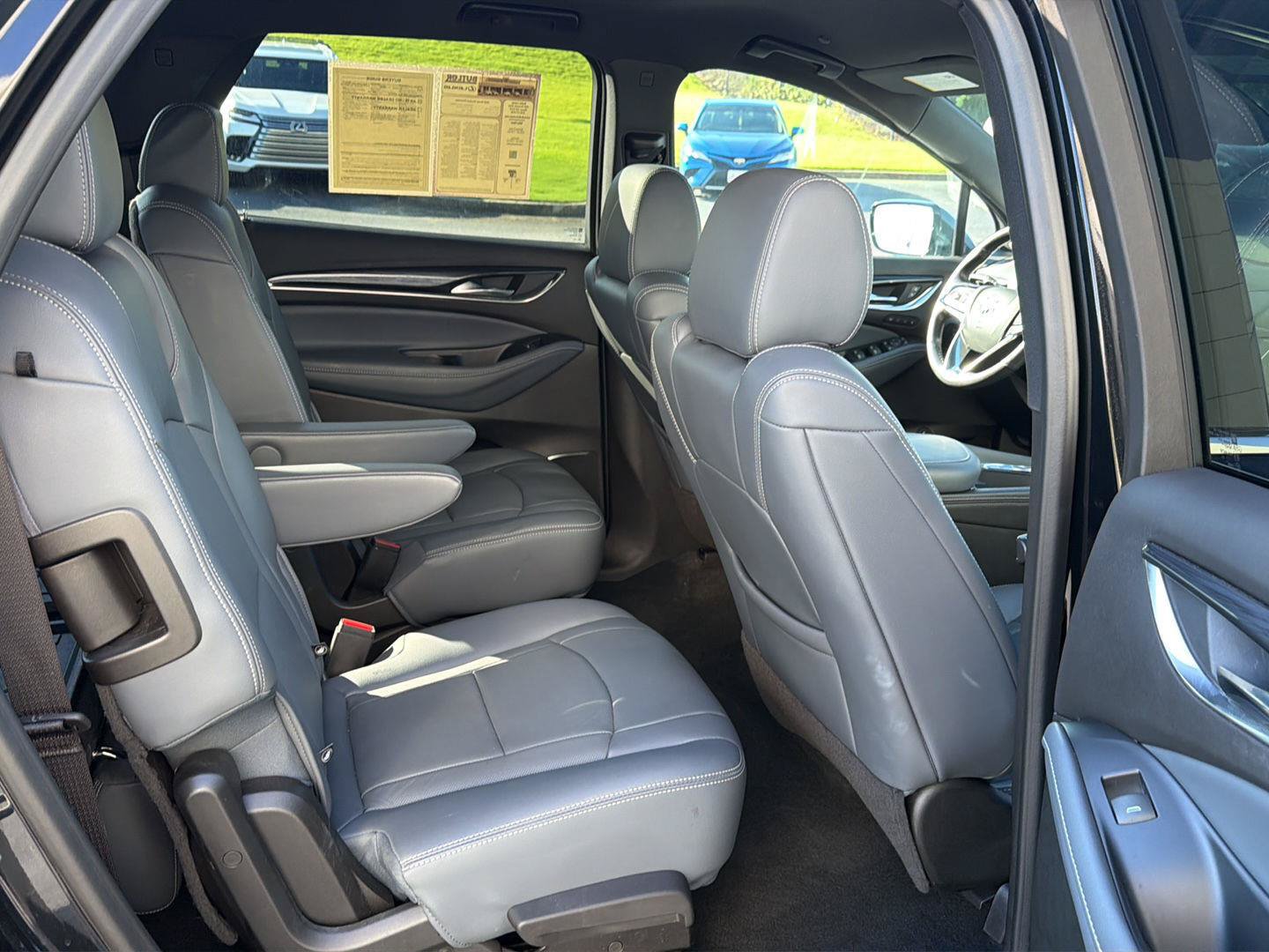 Used 2022 Buick Enclave Premium w/ LPO, Touring Package FWD image 12