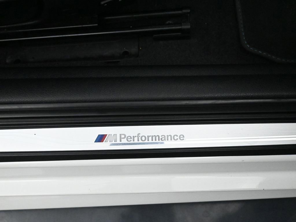 Used 2017 BMW M2 image 17