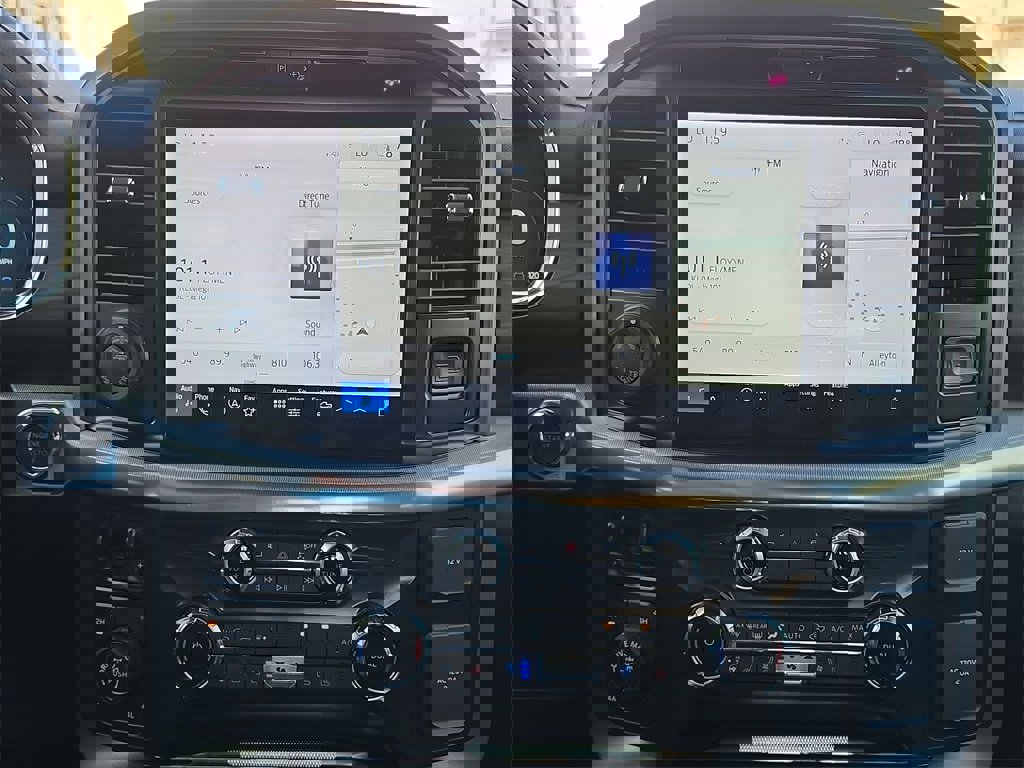 New 2025 Ford F150 Lariat w/ Equipment Group 501A Mid image 20