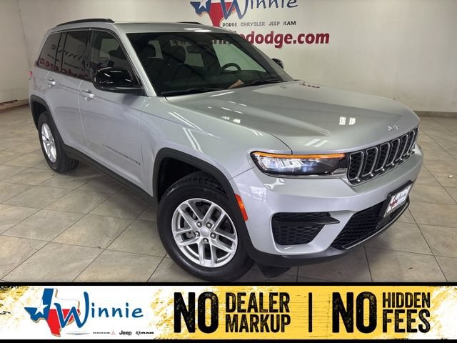 Used 2024 Jeep Grand Cherokee Laredo X w/ Luxury Tech Group I RWD video 1