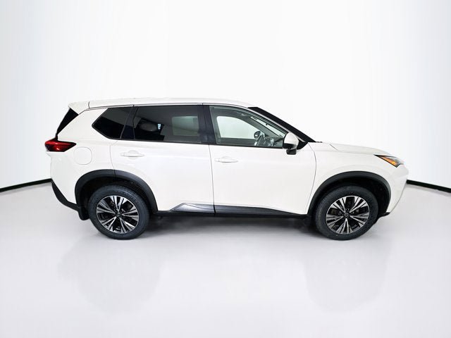 Used 2021 Nissan Rogue SV AWD/4WD image 4