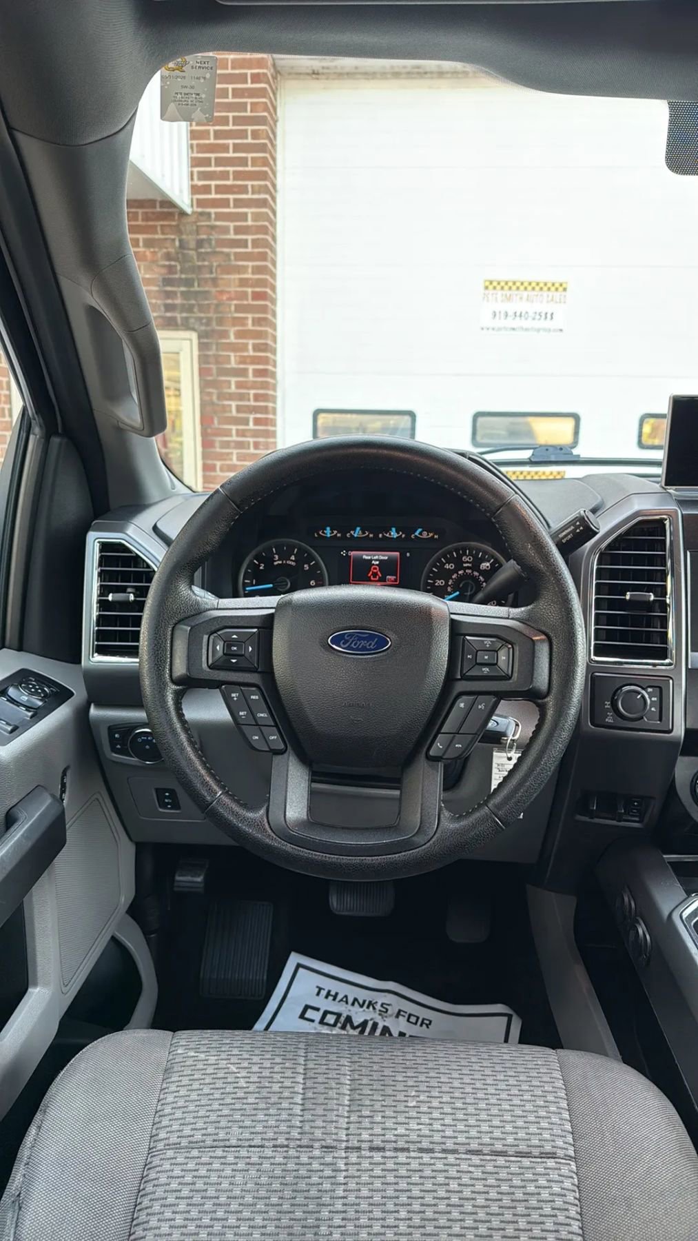 Used 2015 Ford F150 XLT w/ Equipment Group 302A Luxury image 17