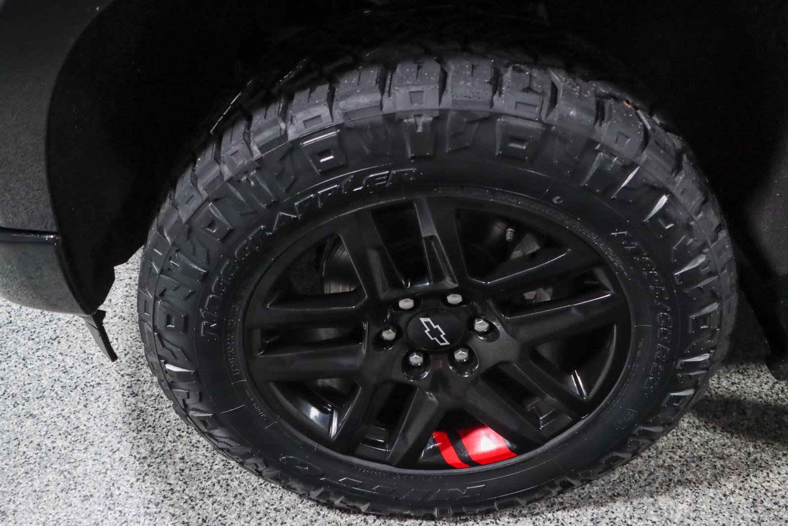 Used 2023 Chevrolet Silverado 1500 RST w/ Redline Edition AWD/4WD image 12