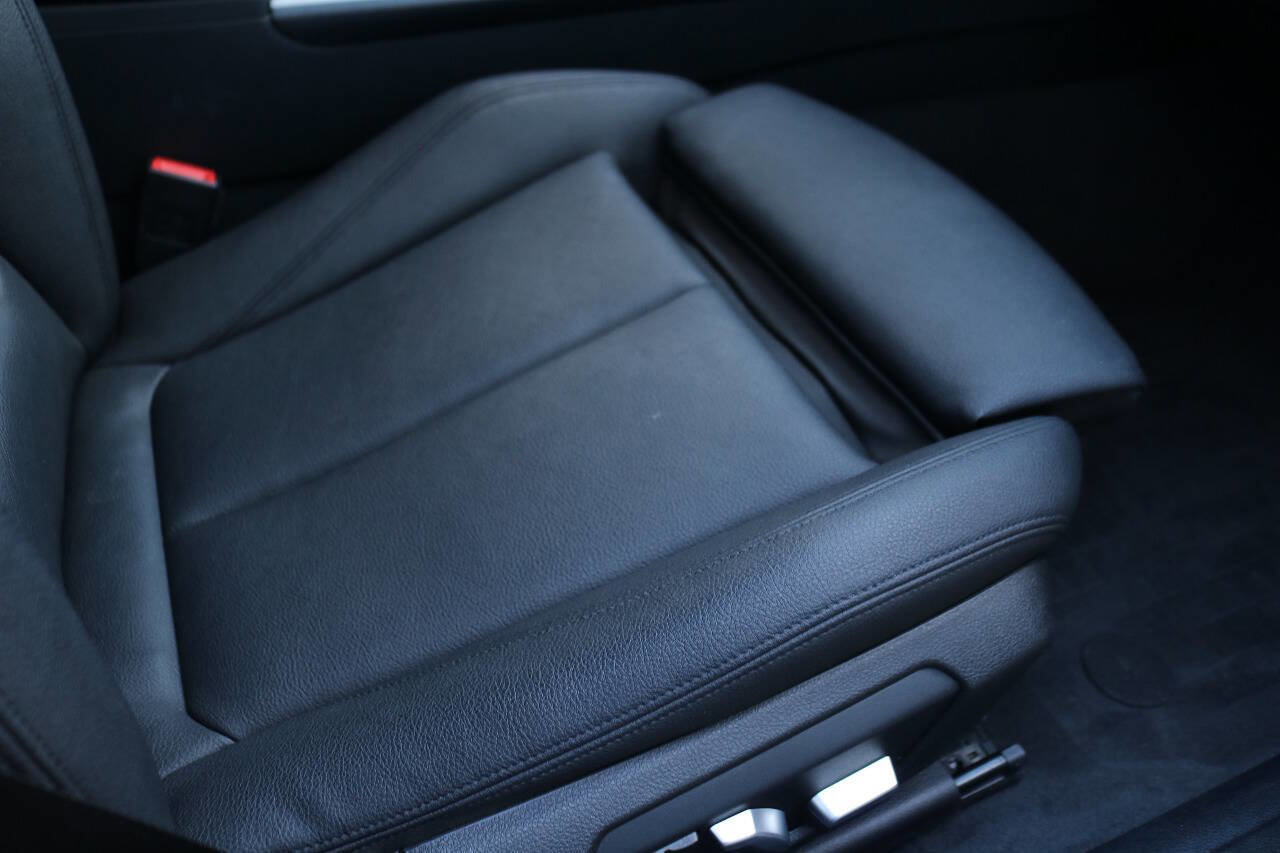 Used 2016 BMW 328i Sedan image 26