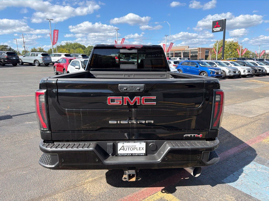 Used 2024 GMC Sierra 2500 AT4 w/ Technology Package AWD/4WD image 7