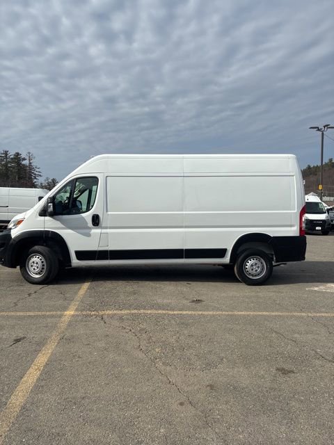Used 2025 RAM ProMaster 2500 w/ Convenience Group image 4