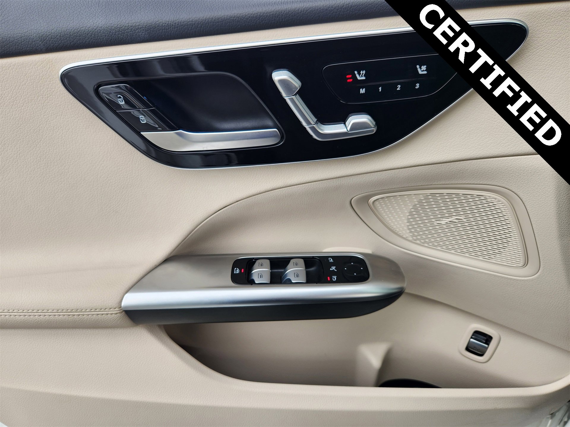 Certified 2025 Mercedes-Benz C 300 Sedan image 24