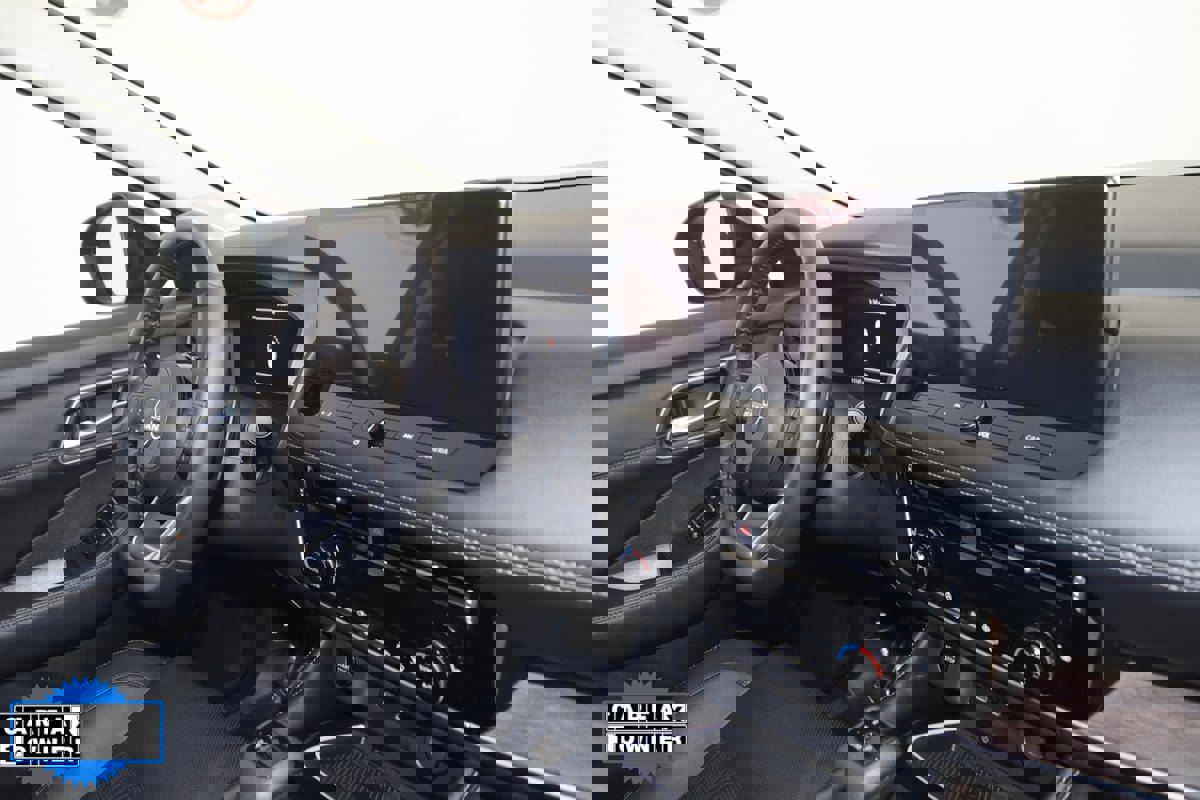 Used 2024 Nissan Rogue Platinum image 46