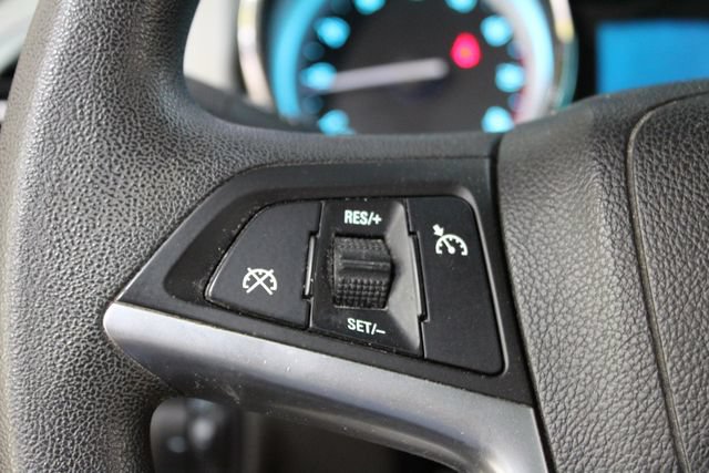 Used 2012 Buick Verano FWD image 16