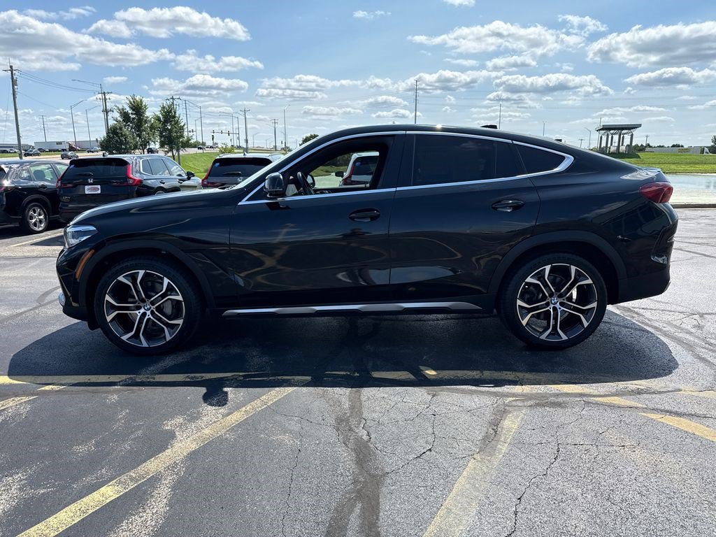 Used 2021 BMW X6 sDrive40i w/ Premium Package 2 RWD image 9