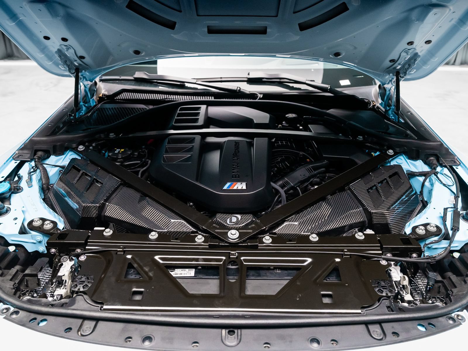 Used 2025 BMW M2 w/ Lighting Package RWD image 43