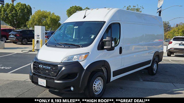 Used 2026 RAM ProMaster 2500 w/ Convenience Group FWD image 1