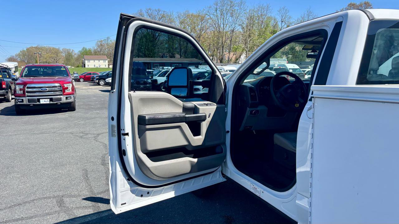 Used 2018 Ford F350 XL w/ Power Equipment Group RWD image 12