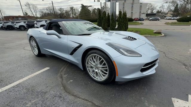 Used 2017 Chevrolet Corvette Stingray Convertible w/ 1LT image 2