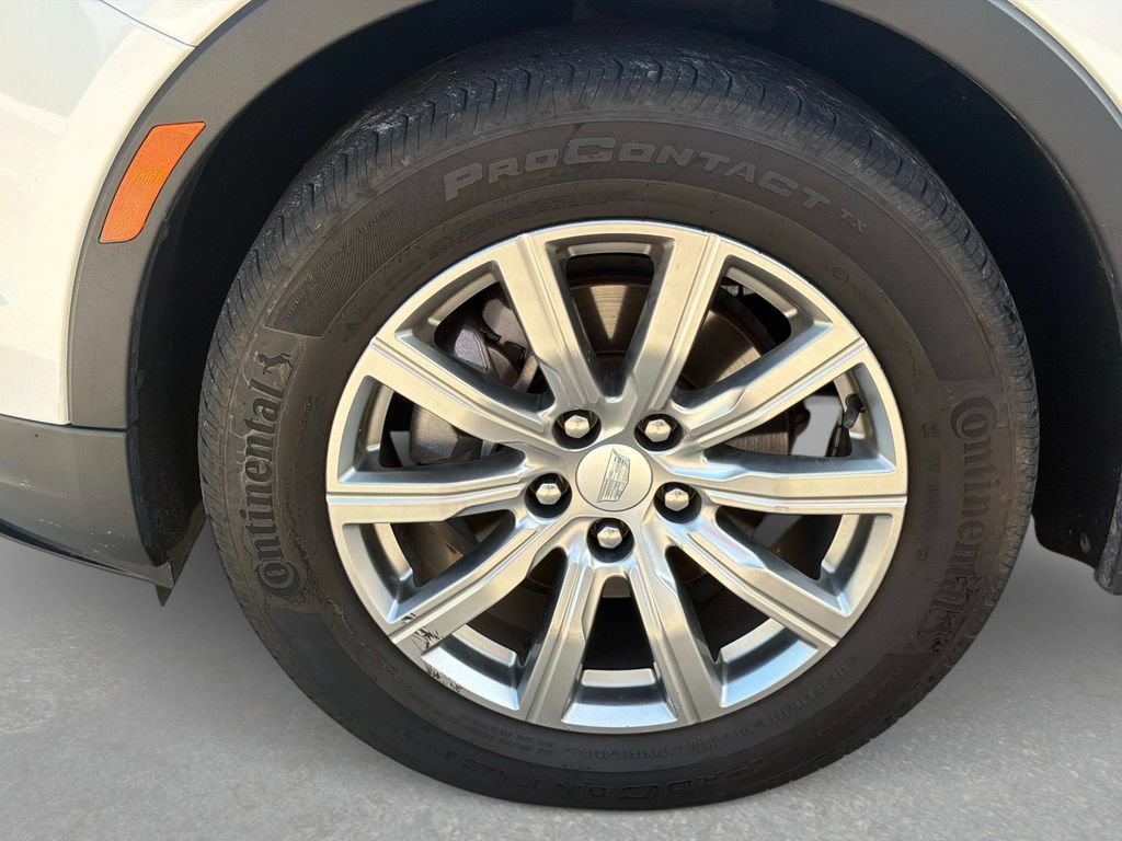 Used 2019 Cadillac XT4 Premium Luxury w/ Cold Weather Package FWD image 12