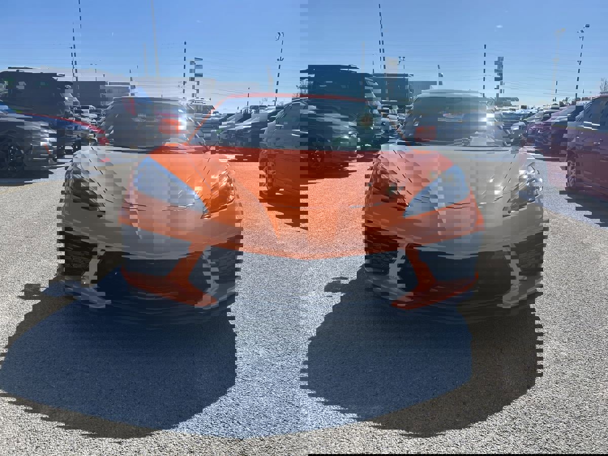 Used 2023 Chevrolet Corvette Stingray Coupe w/ Z51 Performance Package image 7