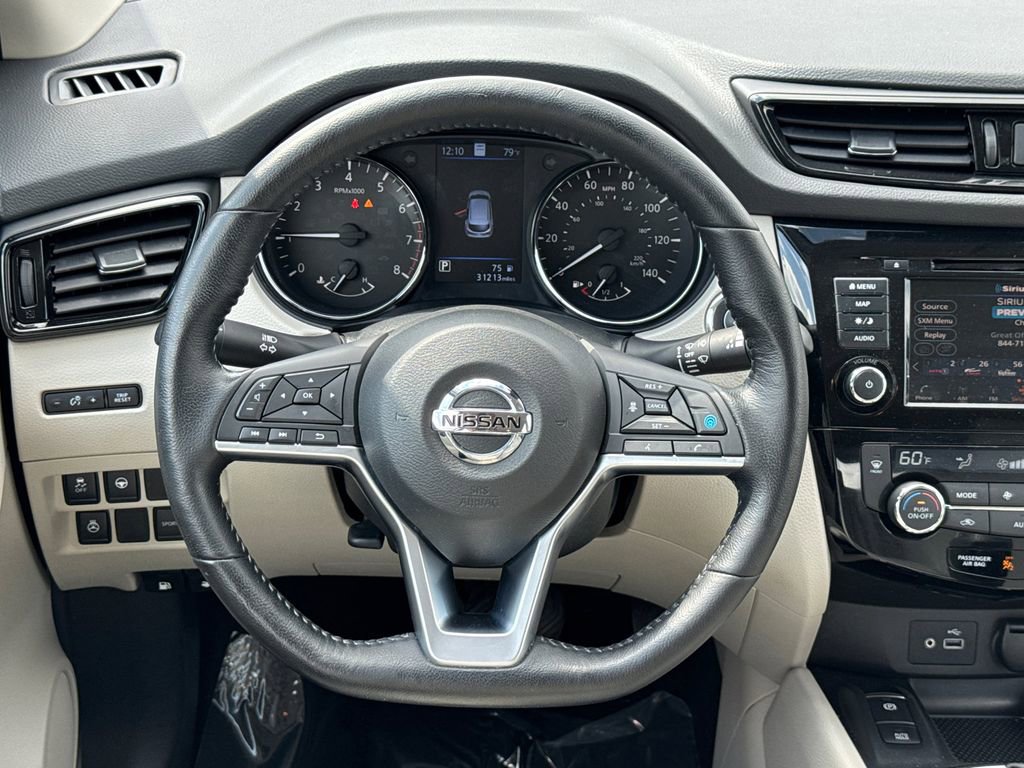 Used 2022 Nissan Rogue Sport SL image 24