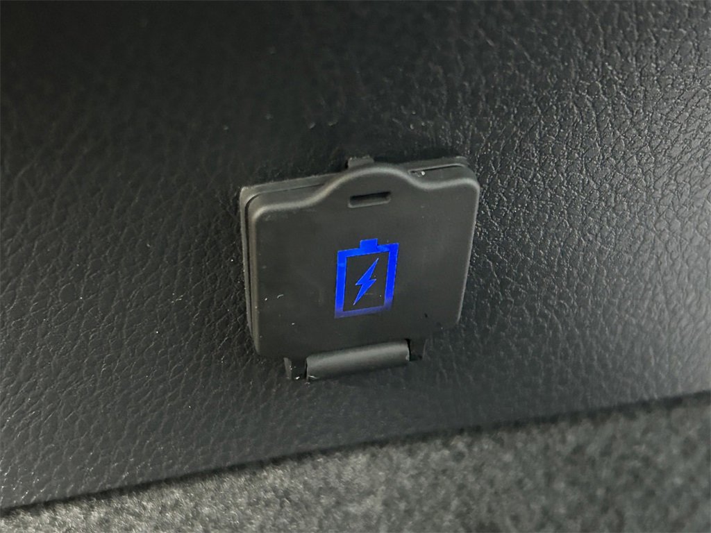 Used 2023 Toyota Camry SE image 20