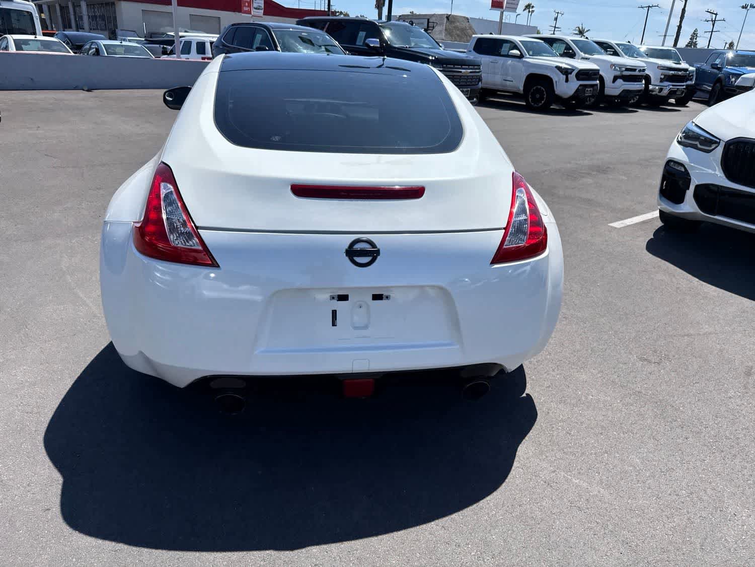 Used 2013 Nissan 370Z Coupe w/ Sport Pkg RWD image 22