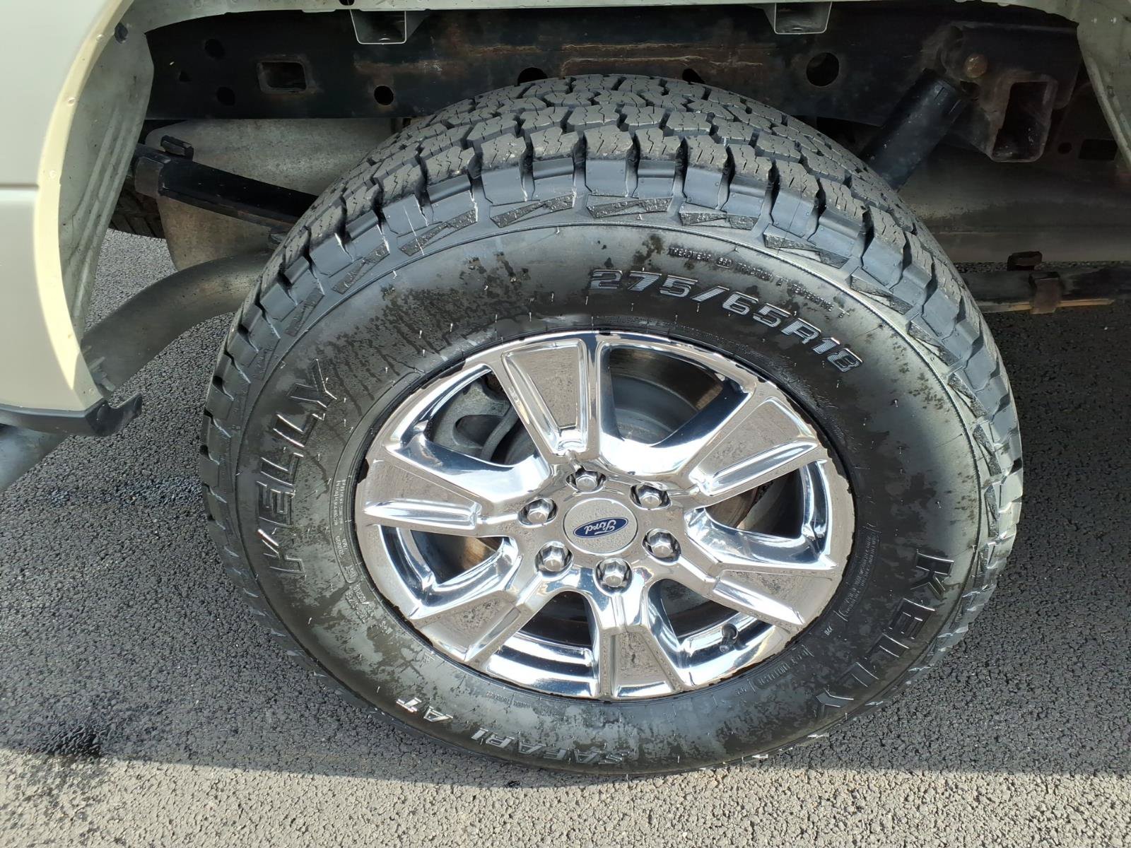 Used 2017 Ford F150 XLT w/ Equipment Group 302A Luxury AWD/4WD image 7