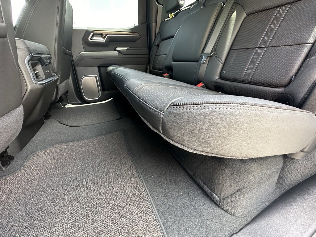 New 2025 Chevrolet Silverado 1500 High Country image 24