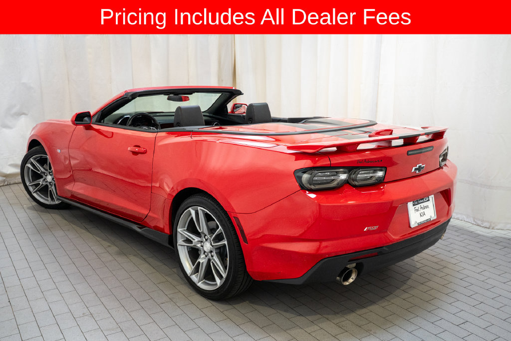 Used 2022 Chevrolet Camaro LT RWD image 6