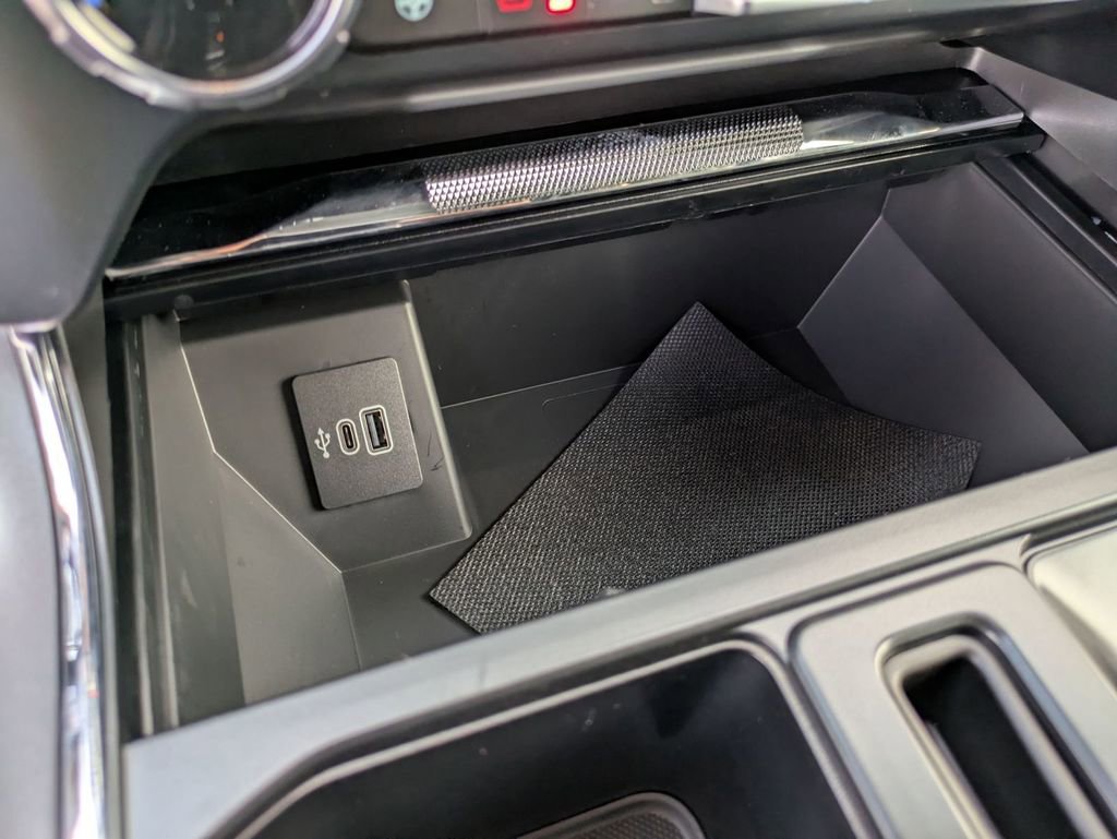 New 2025 Ford F150 Lariat w/ Equipment Group 501A Mid image 35