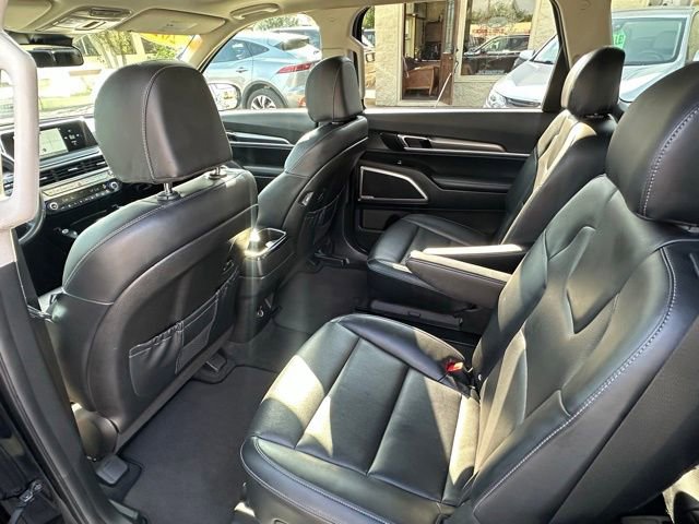 Used 2022 Kia Telluride S image 18