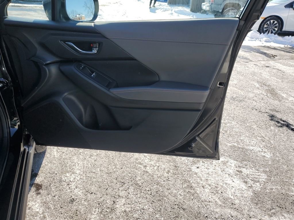 Used 2024 Subaru Crosstrek 2.5i Limited image 31