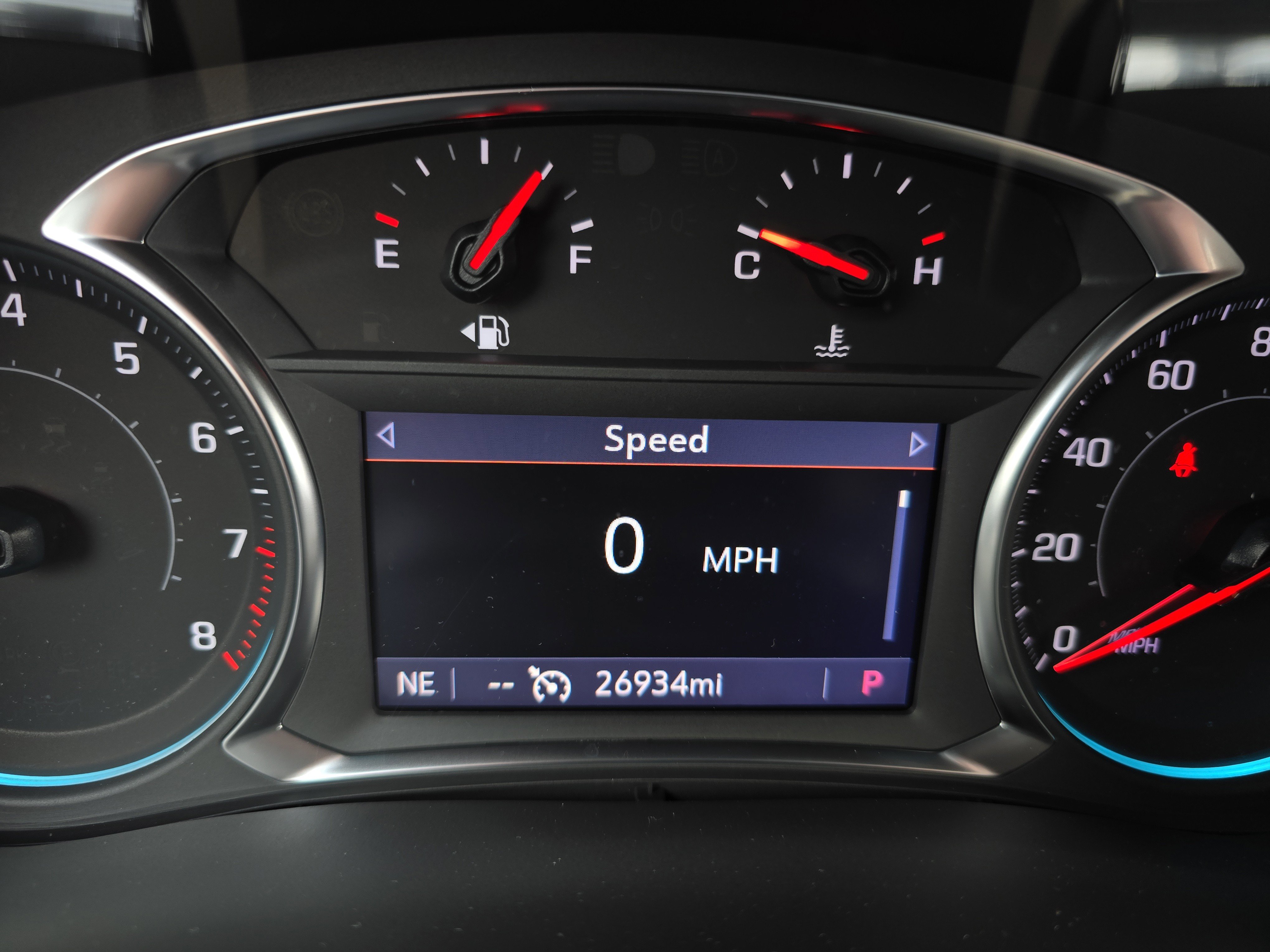 Used 2023 Chevrolet Traverse LT image 25